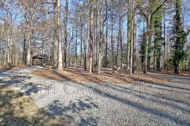 Building Photo - 175 Ridgeway Ct