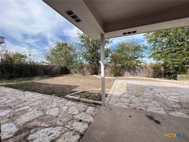 Building Photo - 2907 Wesley Dr