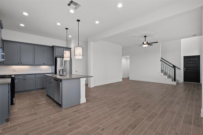 Building Photo - 4935 Anders Ln