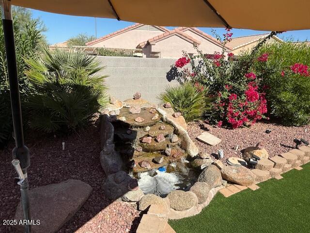 Building Photo - 15876 W Alpine Ridge Dr