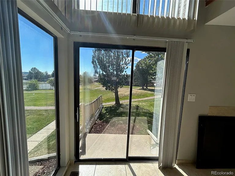 Building Photo - 440 W Rockrimmon Blvd