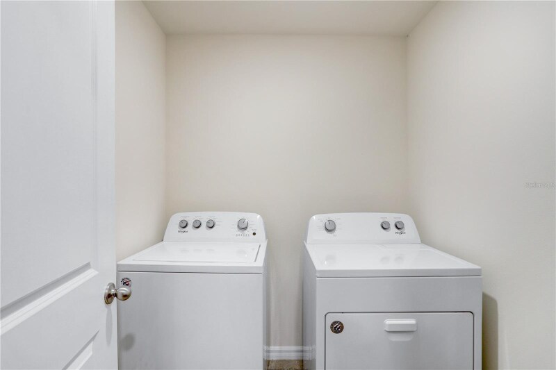 Building Photo - 7929 Sail Clover Ln