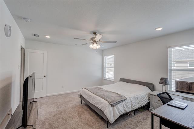 Building Photo - 3720 Star Mesa St