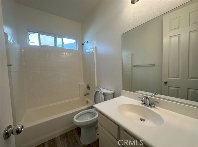 Building Photo - 1523 Mendocino Way