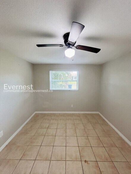 Building Photo - 8519 Sunbeam Ln