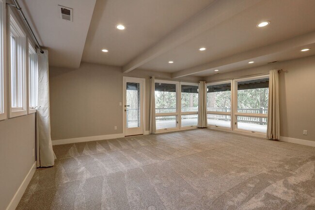 Building Photo - Where Architecture Meets Nature – Private Mercer Island Gem