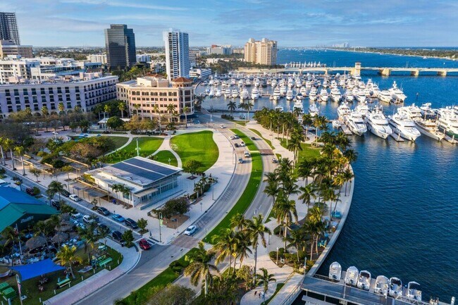 Building Photo - 651 Okeechobee Blvd