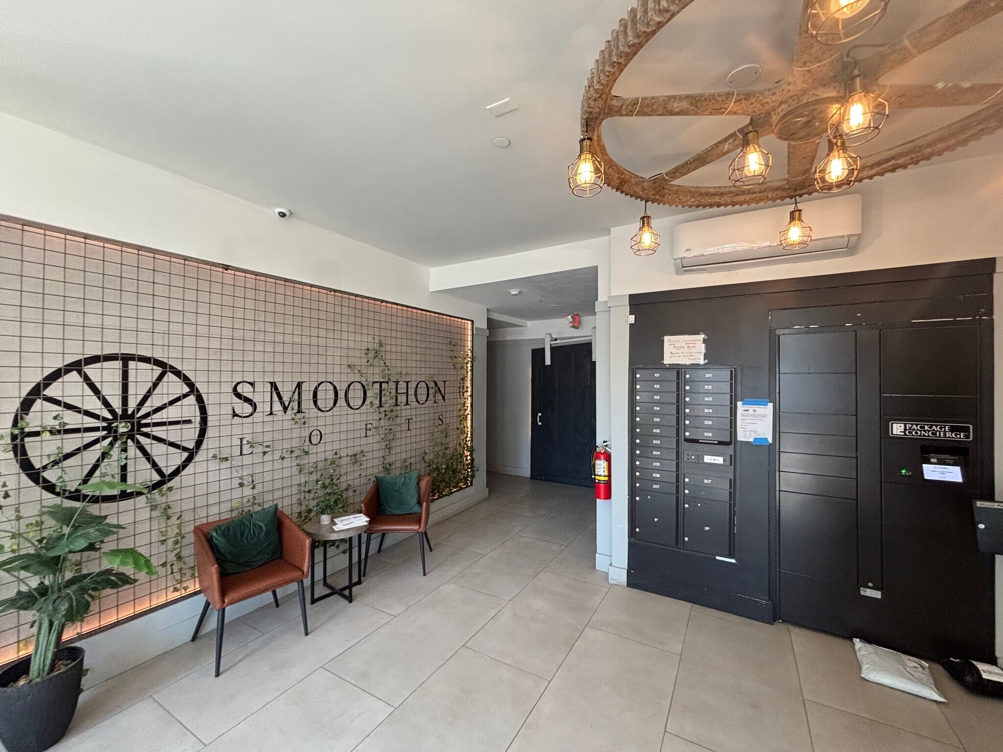 Building Photo - 568 Communipaw Ave