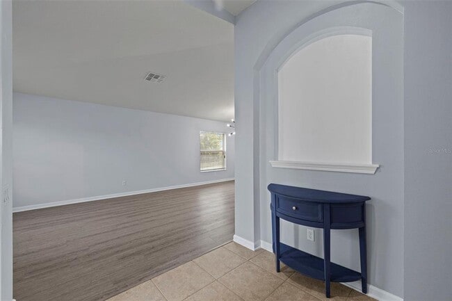 Building Photo - 5941 106th Terrace E