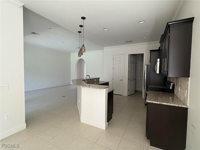 Building Photo - 10559 Yorkstone Dr