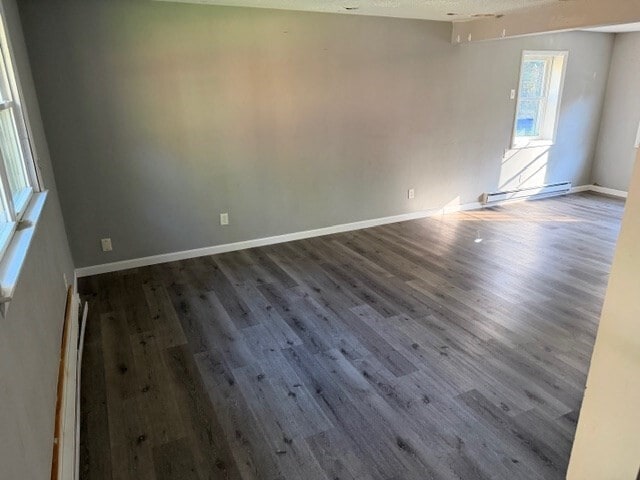 Building Photo - 275 Richmond St