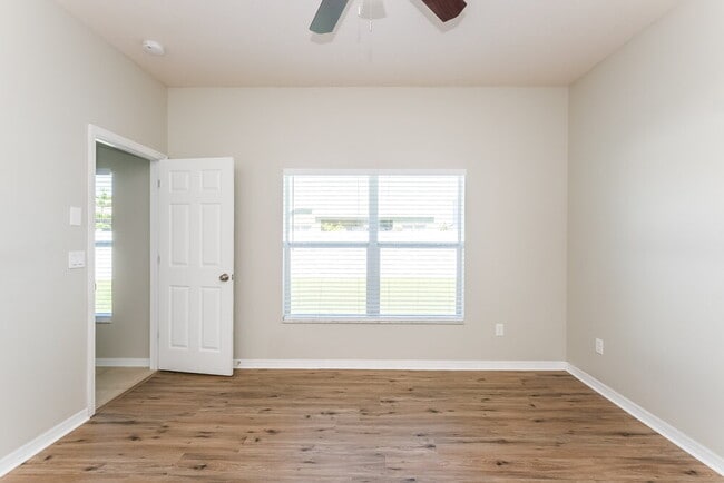 Building Photo - 1807 Bonita Bluff Ct