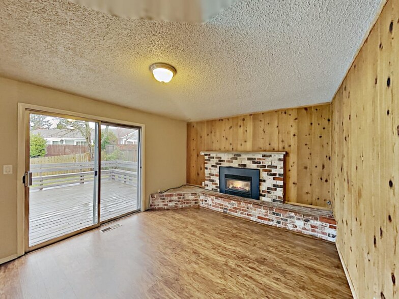 Building Photo - 2848 SW 323rd St