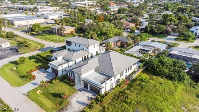 Building Photo - 1045 Morningside Dr
