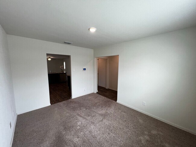 Building Photo - 7326 Anchor Cyn