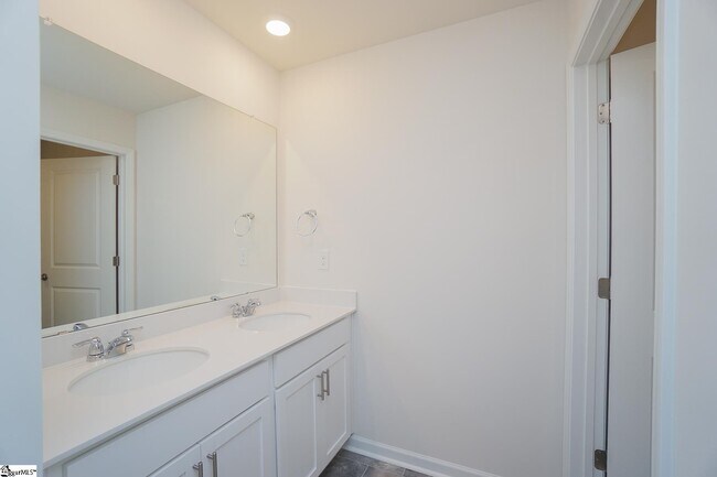 Building Photo - 1527 Talley Rdg Dr