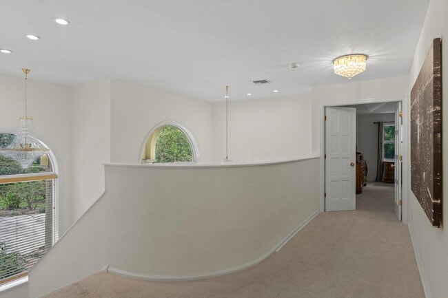 Building Photo - 92 Squire Dr