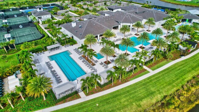 Building Photo - 17358 Santaluce Mnr