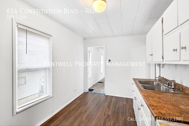 Building Photo - 614 Constitution Blvd