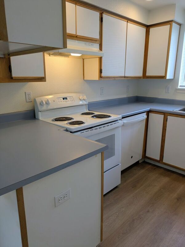 Building Photo - 17985 SW 115th Ave