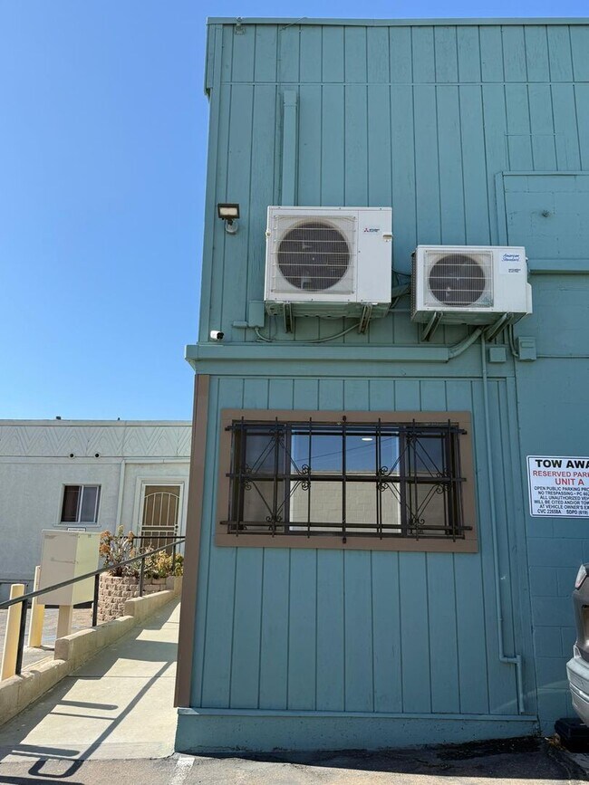 Building Photo - 1259A Morena Blvd