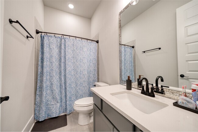 Building Photo - 17107 Nulakeast Ct