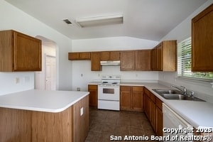 Building Photo - 5016 Crestwood Hill Dr