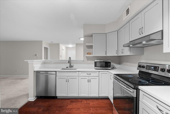 Building Photo - 11709 Karbon Hill Ct
