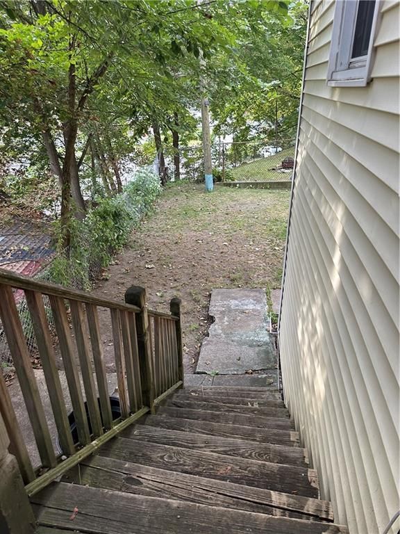 Building Photo - 177 Boyden St