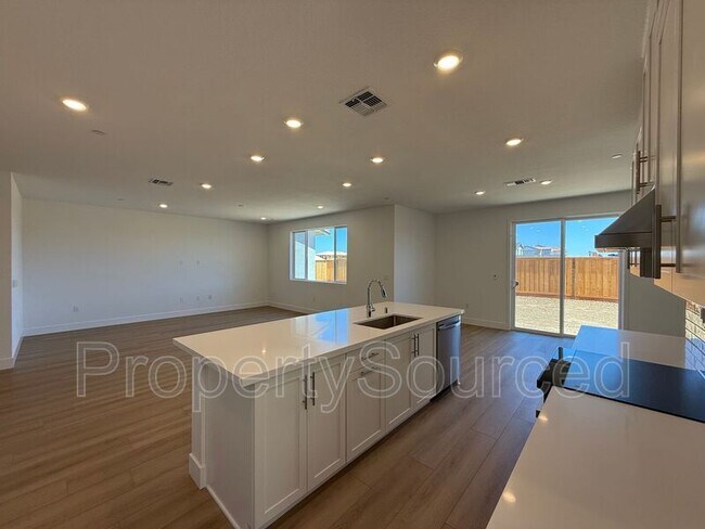 Building Photo - 1336 Martorella Ave