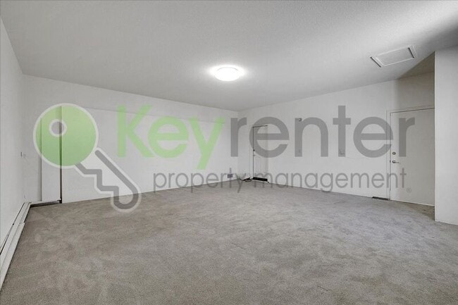Building Photo - 1740 Allenwood Cir