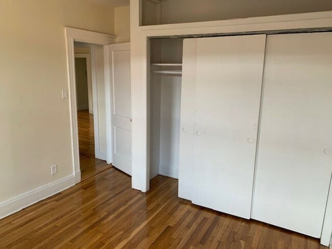 Building Photo - No Brokers fee, No Security Deposit, heat, Hot Water Included, Elevator, Laundry. Steps from the T