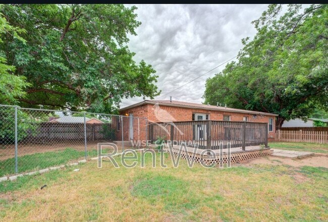 Building Photo - 4906 60th St