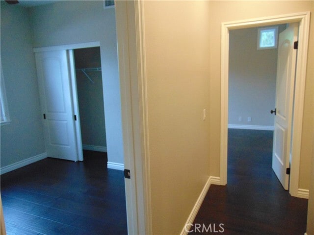 Building Photo - 1218 S Country Glen Way