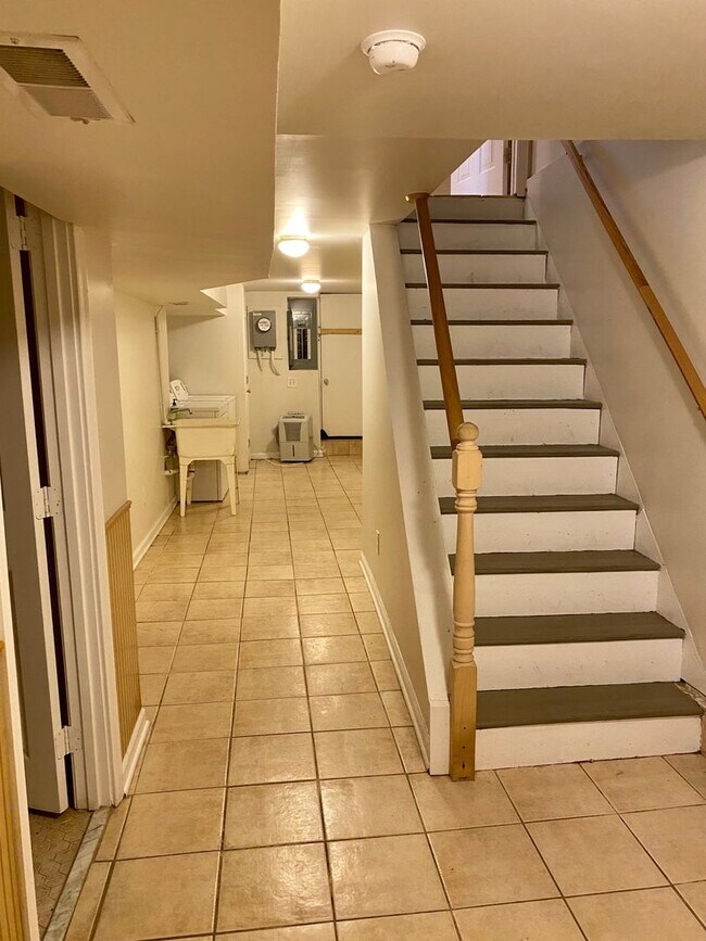 Building Photo - Charming 2 Bedroom/2 Bathroom Townhome in Harwood, Baltimore, MD!