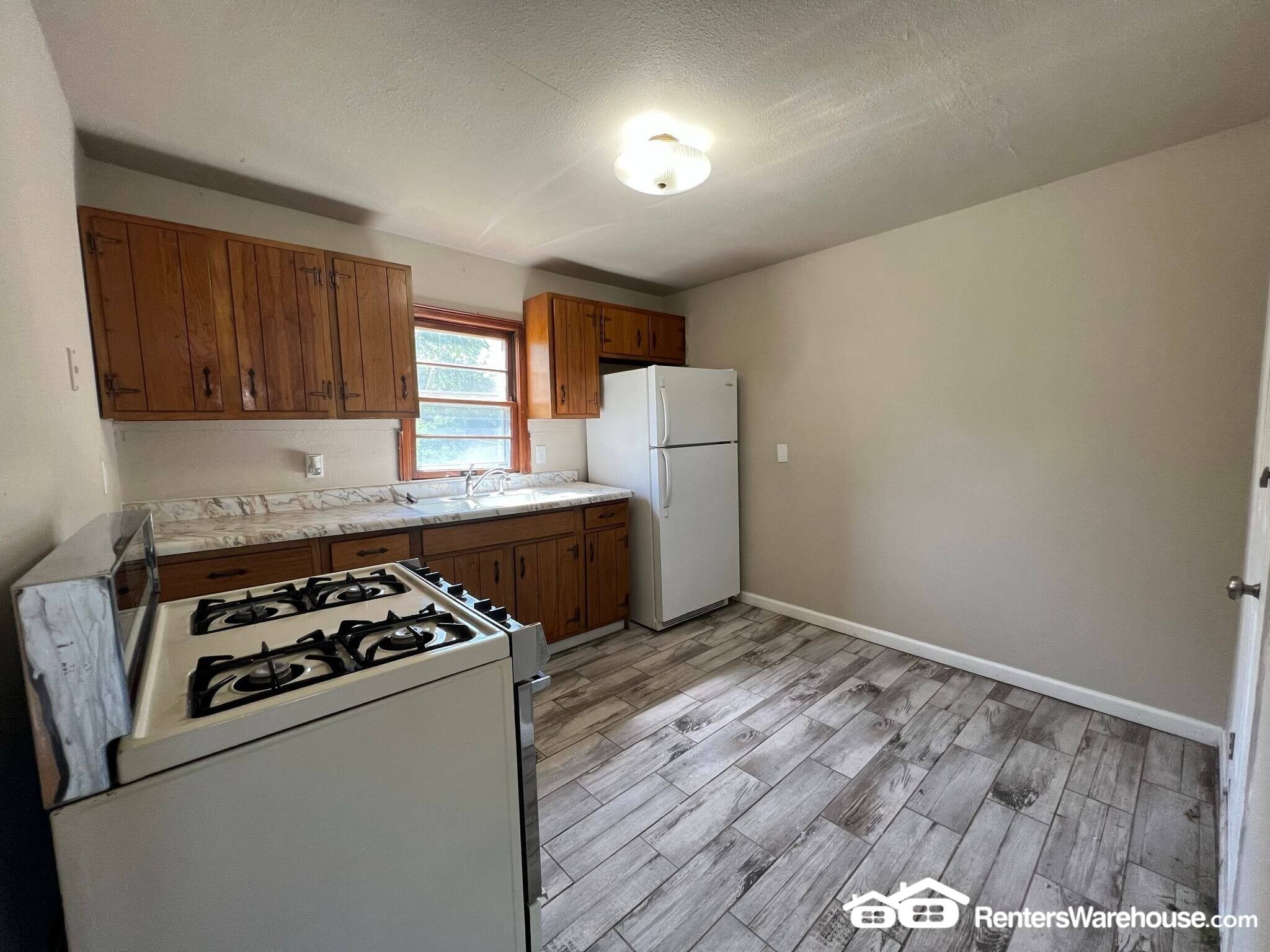 Building Photo - 1914 10th St