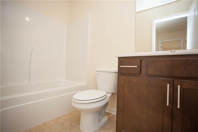 Building Photo - 4355 Almanor Cir