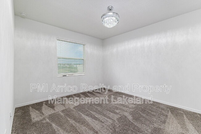 Building Photo - 1228 Tyler Lp