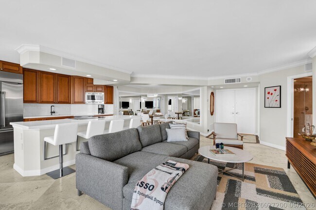 Building Photo - 500 S Ocean Blvd