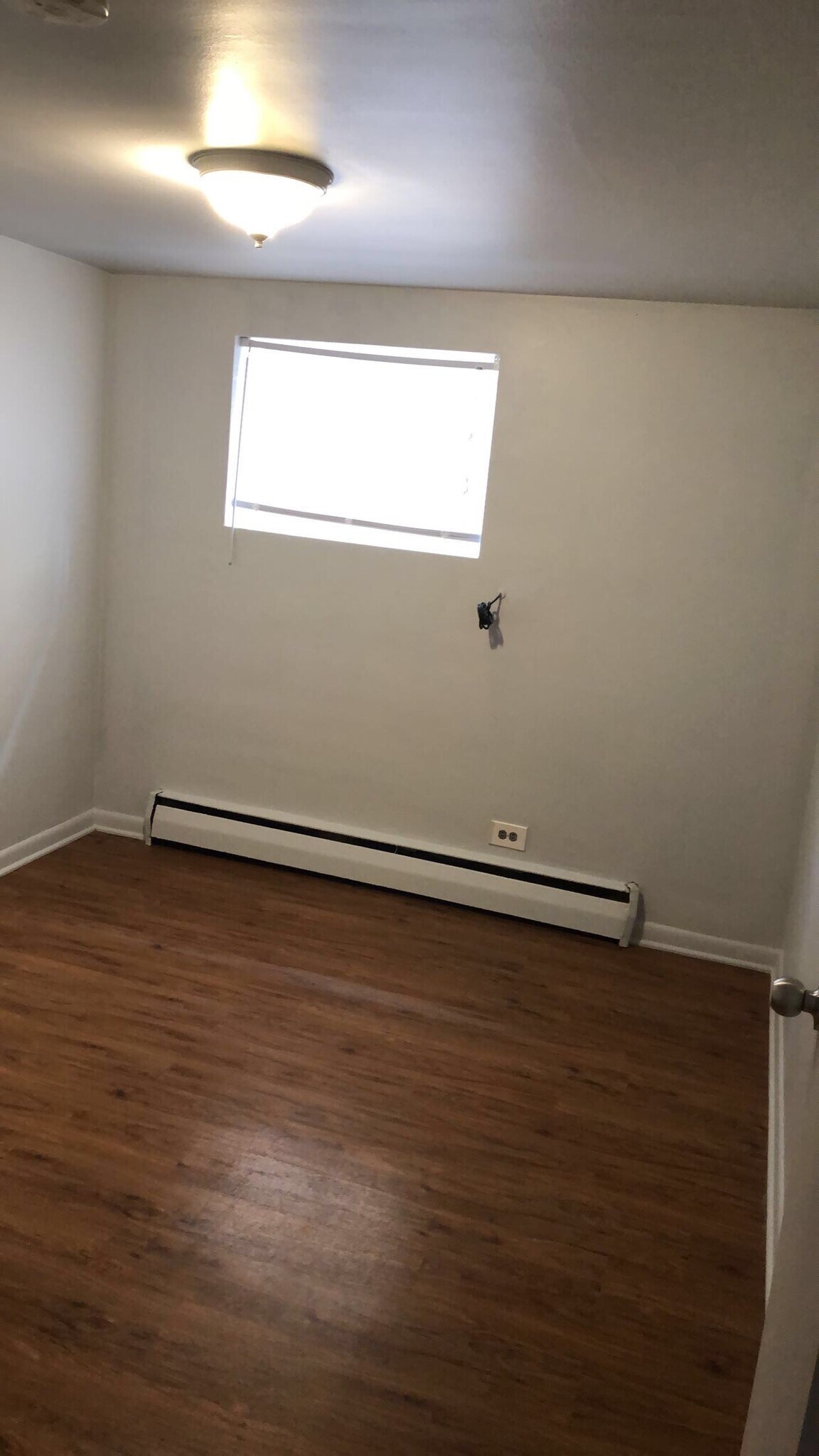 Building Photo - 9117 Lawler Ave