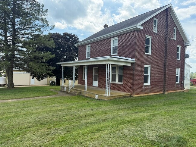 Building Photo - 7144 Susquehanna Trail S