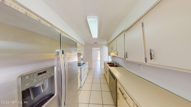 Building Photo - 2658 Shannon St