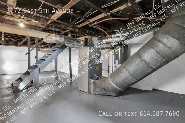 Building Photo - 3172 E 5th Ave