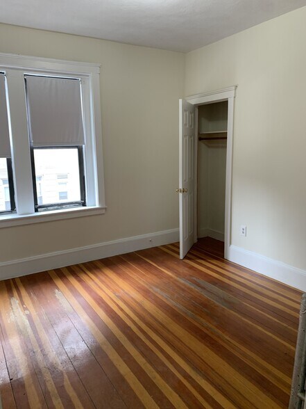 Building Photo - 1381 Commonwealth Ave