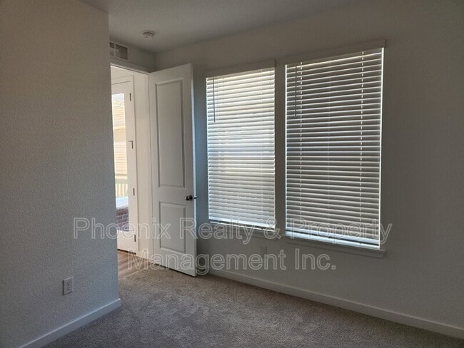 Building Photo - 630 Greenville