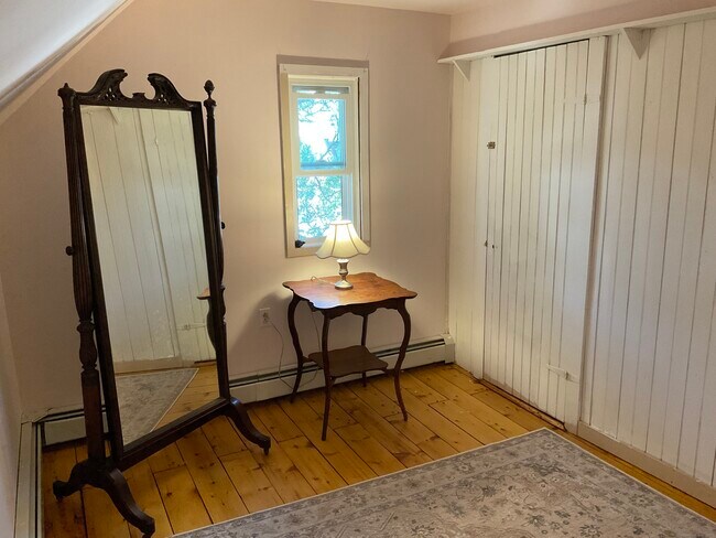 Building Photo - 14 High St