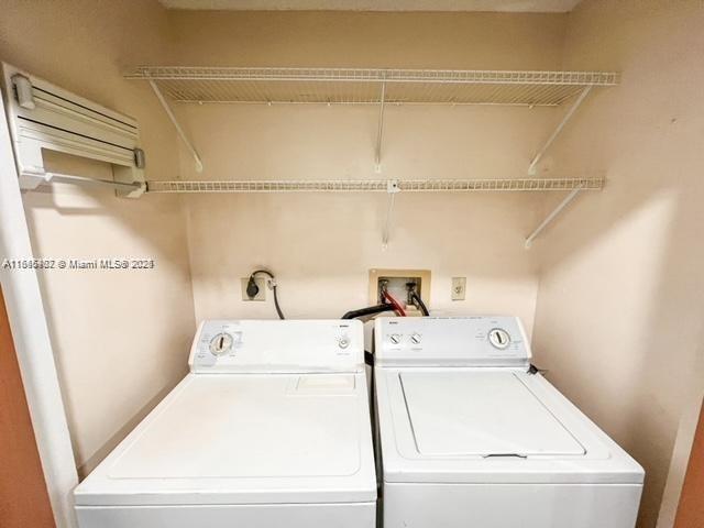 Building Photo - 3170 W 78th St