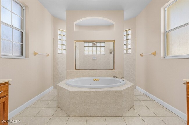 Building Photo - 14005 Shimmering Lake Ct
