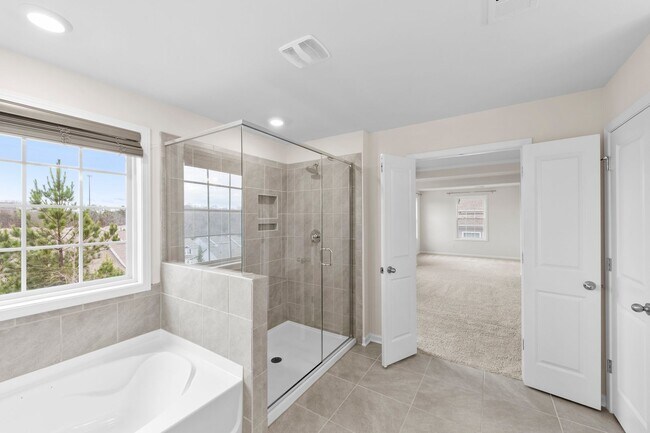 Building Photo - Beautiful home in Lake Wylie