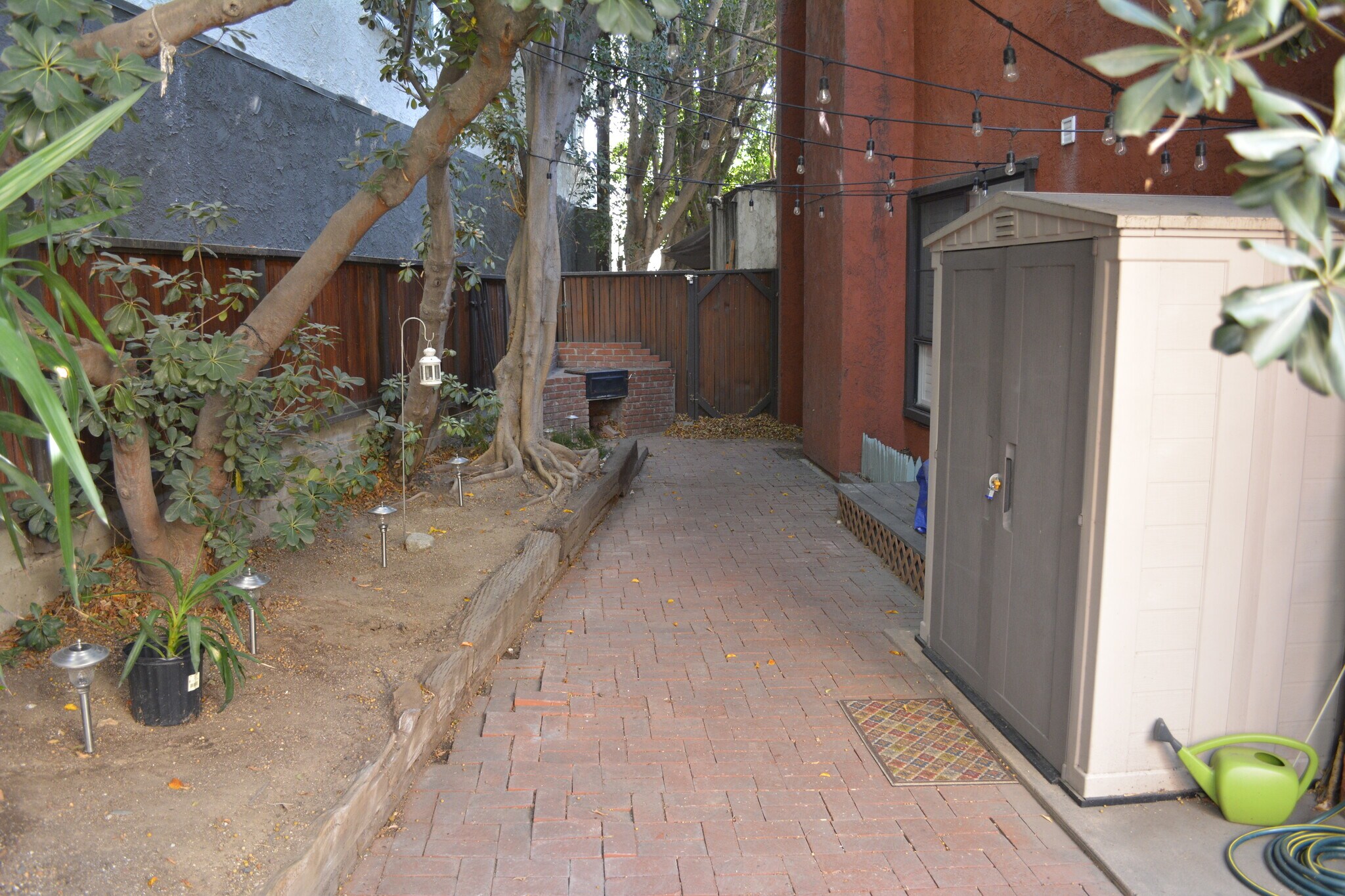 Building Photo - 1244 Valley View Rd